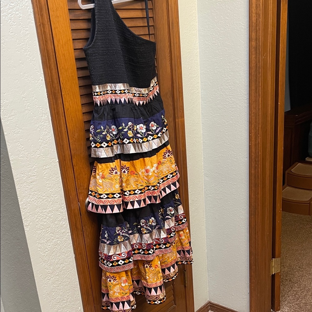 Anthropologie one shoulder embroidered dress size 16 EUC